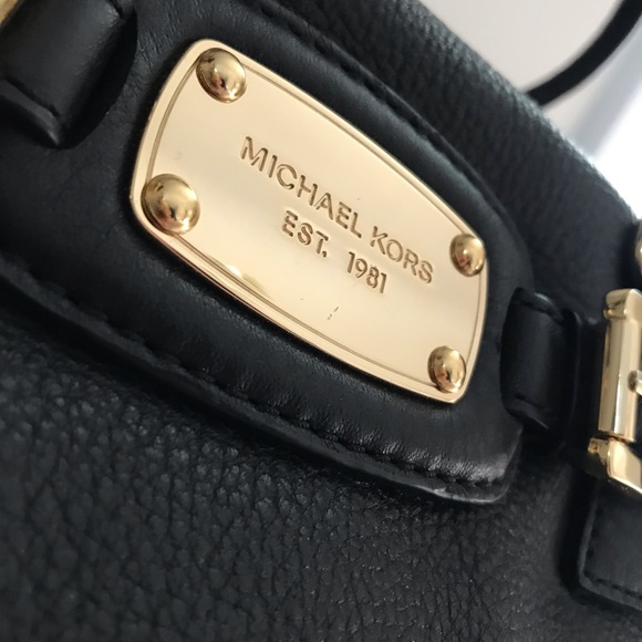 ❌SOLD❌Michael Kors Large Black Tote Bag - Picture 5 of 9